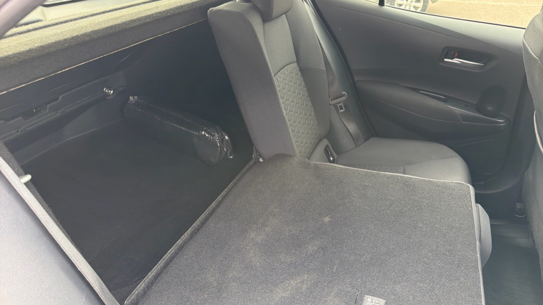 Toyota Corolla 1.8 VVT-i Hybrid Design 5dr CVT Hybrid Hatchback